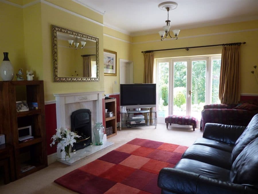 3 bed stables in Brampton, Brampton