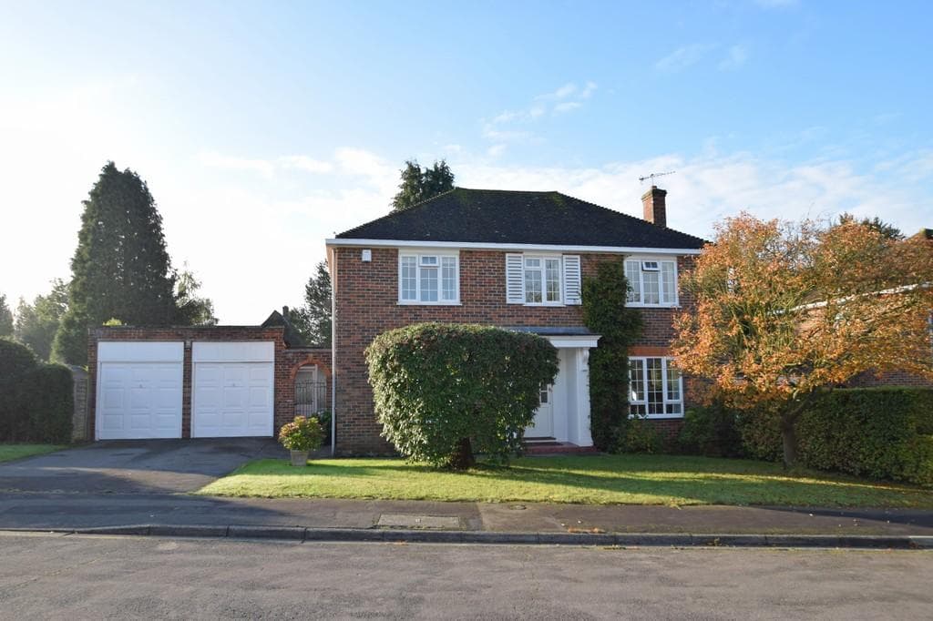 4 bed detached in Blackheath