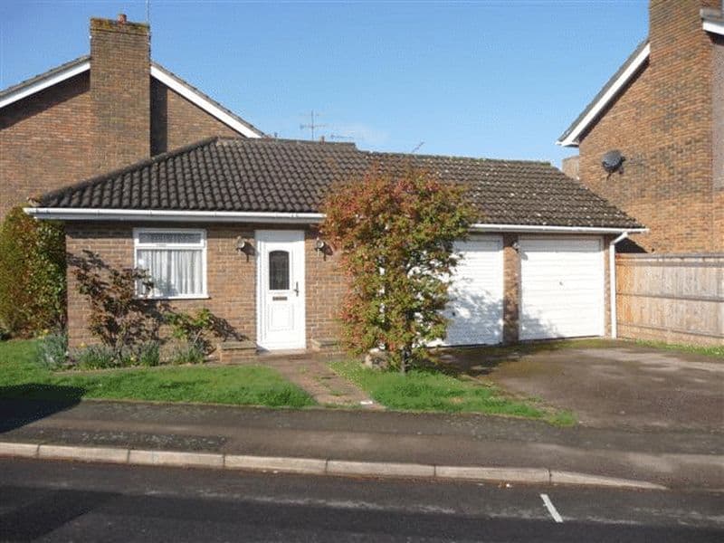 4 bed detached in Burstow