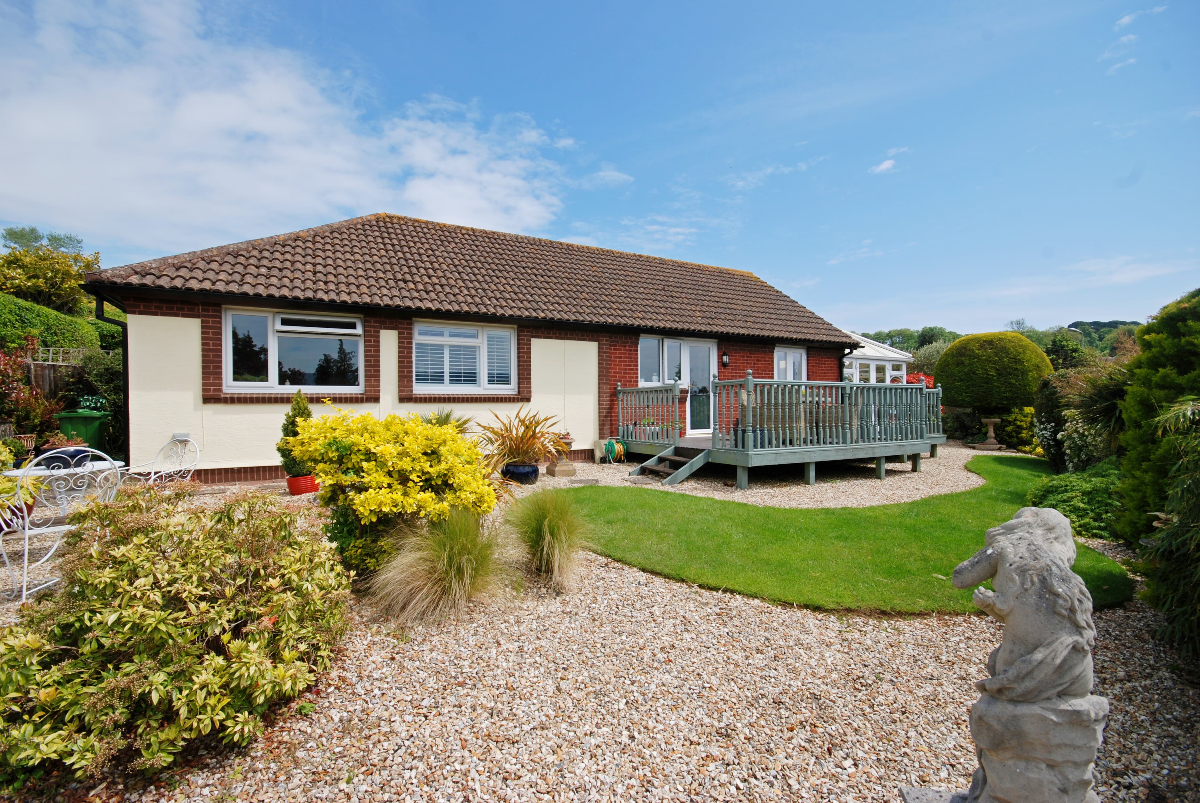 4 bed detached in Colaton Raleigh