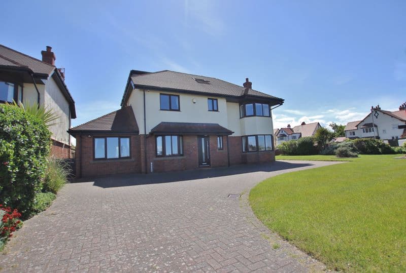4 bed detached in Wirral, Wirral